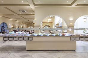 Playa De La Luz Hotel