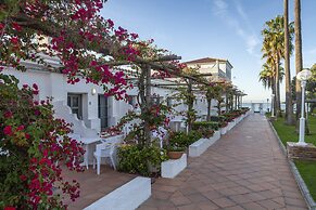 Playa De La Luz Hotel