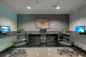 Holiday Inn Express Hotel & Suites Carlsbad Beach by IHG