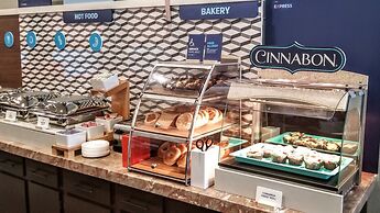 Holiday Inn Express Hotel & Suites Carlsbad Beach by IHG