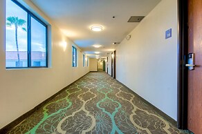 Holiday Inn Express Hotel & Suites Carlsbad Beach by IHG