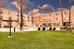 Holiday Inn Express Hotel & Suites Carlsbad Beach by IHG