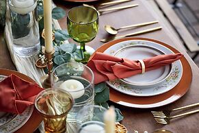 MeadowView Conference Resort & Convention Center