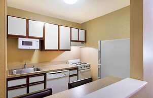 Extended Stay America Select Suites Atlanta Alpharetta Norpt