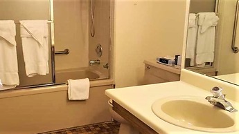 Twin Rivers Condominiums by Alderwood Colorado Management