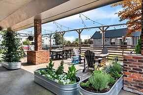 Maverick Hotel Eugene Near University, Ascend Hotel Collection