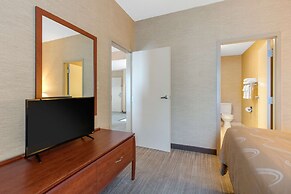 Quality Inn & Suites Benton - Draffenville