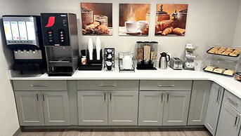 Magnuson Hotel Detroit Airport