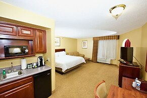 Holiday Inn Express & Suites St. Louis West - Fenton by IHG