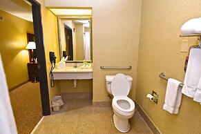 Holiday Inn Express & Suites St. Louis West - Fenton by IHG