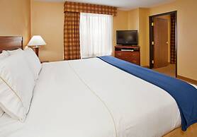 Holiday Inn Express & Suites St. Louis West - Fenton by IHG