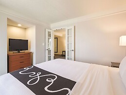 La Quinta Inn & Suites by Wyndham Dallas Plano West