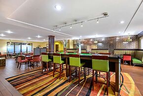 La Quinta Inn & Suites by Wyndham Florence