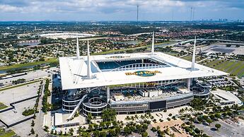 The Harrison Hotel Downtown Hollywood