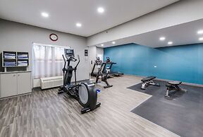 Hampton Inn & Suites Chicago/Hoffman Estates
