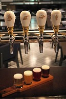 Delta Hotels by Marriott Vancouver Downtown Suites