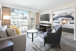 Delta Hotels by Marriott Vancouver Downtown Suites
