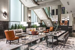 Delta Hotels by Marriott Vancouver Downtown Suites