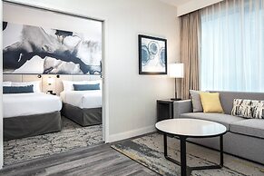 Delta Hotels by Marriott Vancouver Downtown Suites