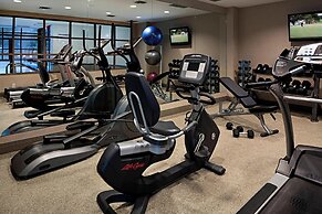 Delta Hotels by Marriott Whistler Village Suites