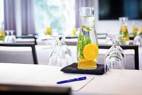 Delta Hotels by Marriott Whistler Village Suites