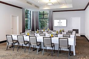 Delta Hotels by Marriott Whistler Village Suites