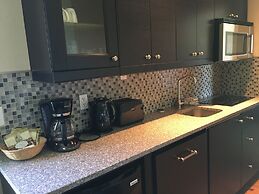 Annapolis Royal Inn & Suites