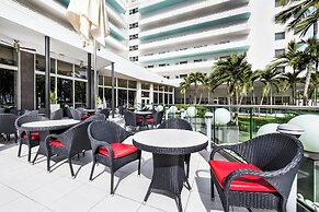 Hotel Riu Plaza Miami Beach