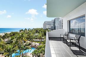 Hotel Riu Plaza Miami Beach