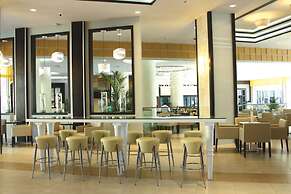 Hotel Riu Plaza Miami Beach