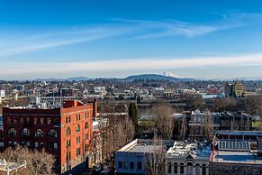 Embassy Suites by Hilton Portland Downtown