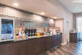 La Quinta Inn & Suites by Wyndham Atlanta Conyers