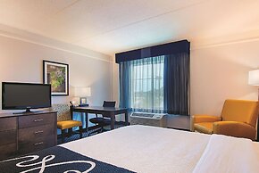 La Quinta Inn & Suites by Wyndham Atlanta Conyers