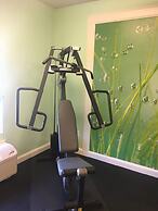 Mountain Inn & Suites