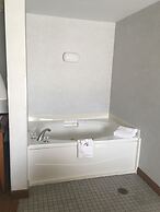 Mountain Inn & Suites