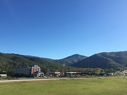 Mountain Inn & Suites