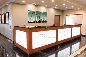 Drury Inn & Suites St. Louis Creve Coeur