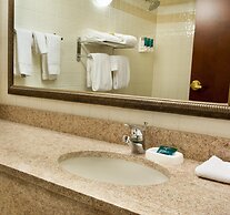 Drury Inn & Suites St. Louis Creve Coeur