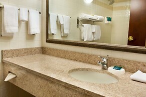Drury Inn & Suites St. Louis Creve Coeur