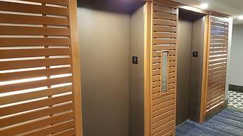 25 Cartier LP / Ottawa Embassy Hotel