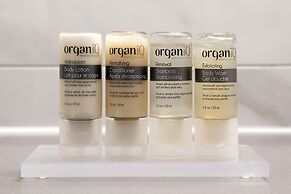 25 Cartier LP / Ottawa Embassy Hotel