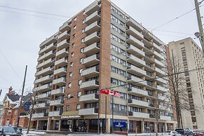 25 Cartier LP / Ottawa Embassy Hotel