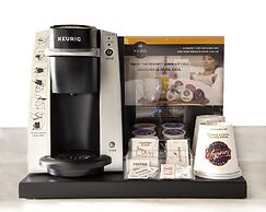 25 Cartier LP / Ottawa Embassy Hotel