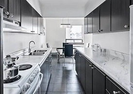 25 Cartier LP / Ottawa Embassy Hotel