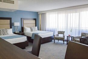 25 Cartier LP / Ottawa Embassy Hotel