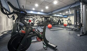 25 Cartier LP / Ottawa Embassy Hotel