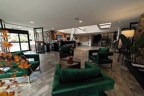 The Thompson Hotel