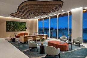 Delta Hotels by Marriott Vancouver Delta