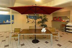 Edmonton Hotel and Convention Centre