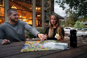Lake Louise Inn